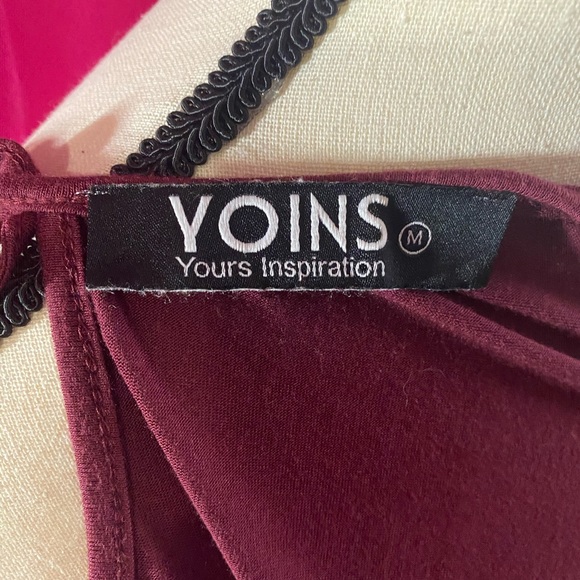 ♥️❄️Yoinks Yours Inspiration Cold Shoulder Top M - Picture 7 of 7